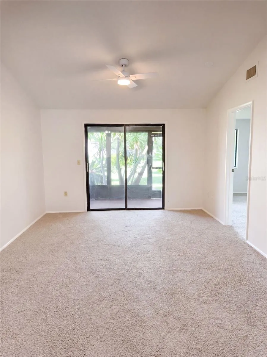3803 60TH STREET W Bradenton, FL 34209
