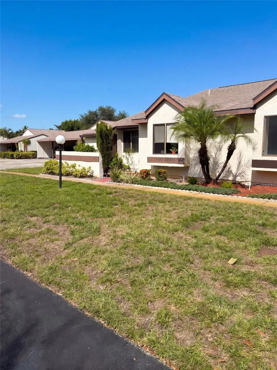 3803 60TH STREET W Bradenton, FL 34209