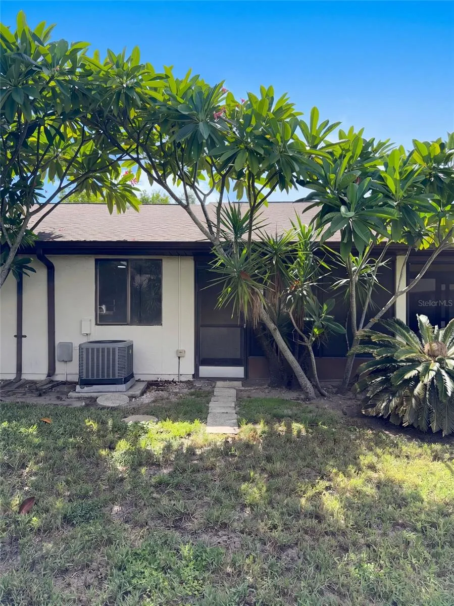 3803 60TH STREET W Bradenton, FL 34209
