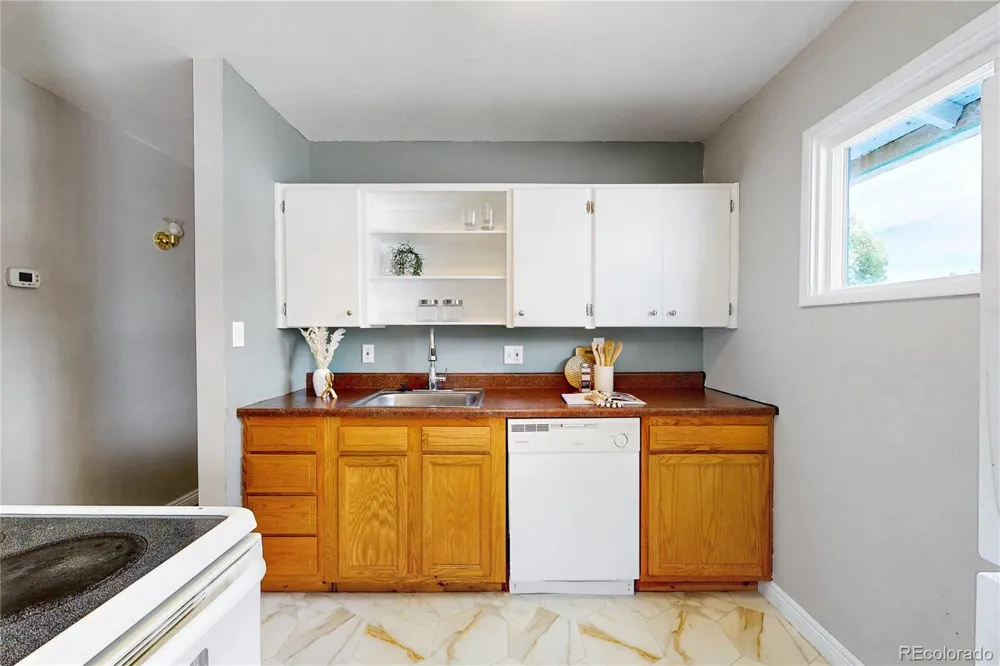416 Cove Lane Fort Morgan, CO 80701