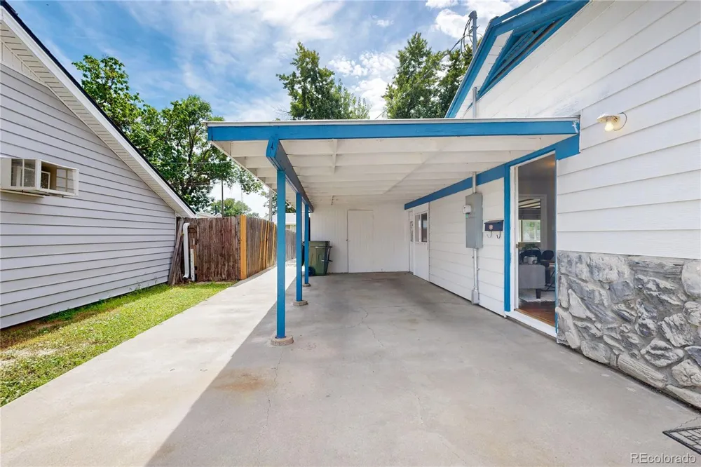 416 Cove Lane Fort Morgan, CO 80701