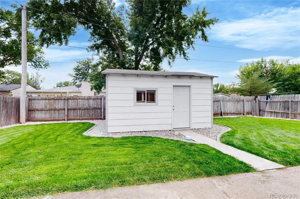 416 Cove Lane Fort Morgan, CO 80701