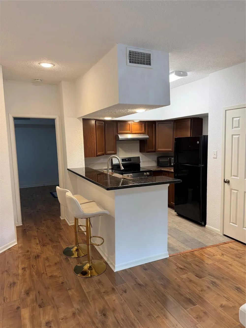 10855 Meadowglen Lane #808 Hockley, TX 77042