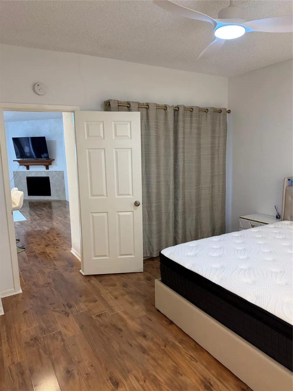 10855 Meadowglen Lane #808 Hockley, TX 77042