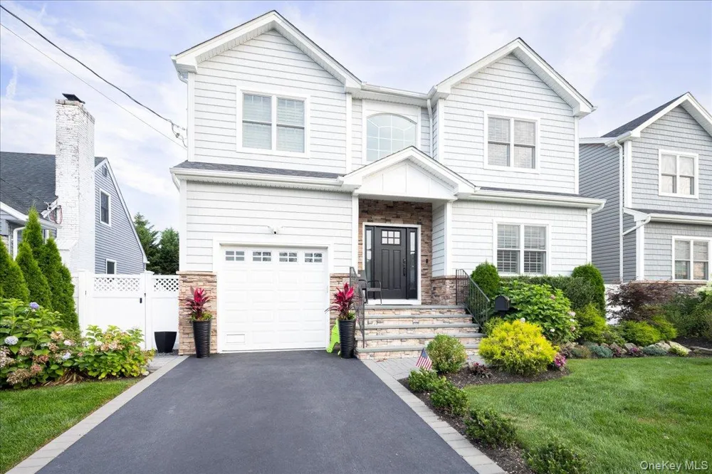 2716 Landing Avenue Bellmore, NY 11710