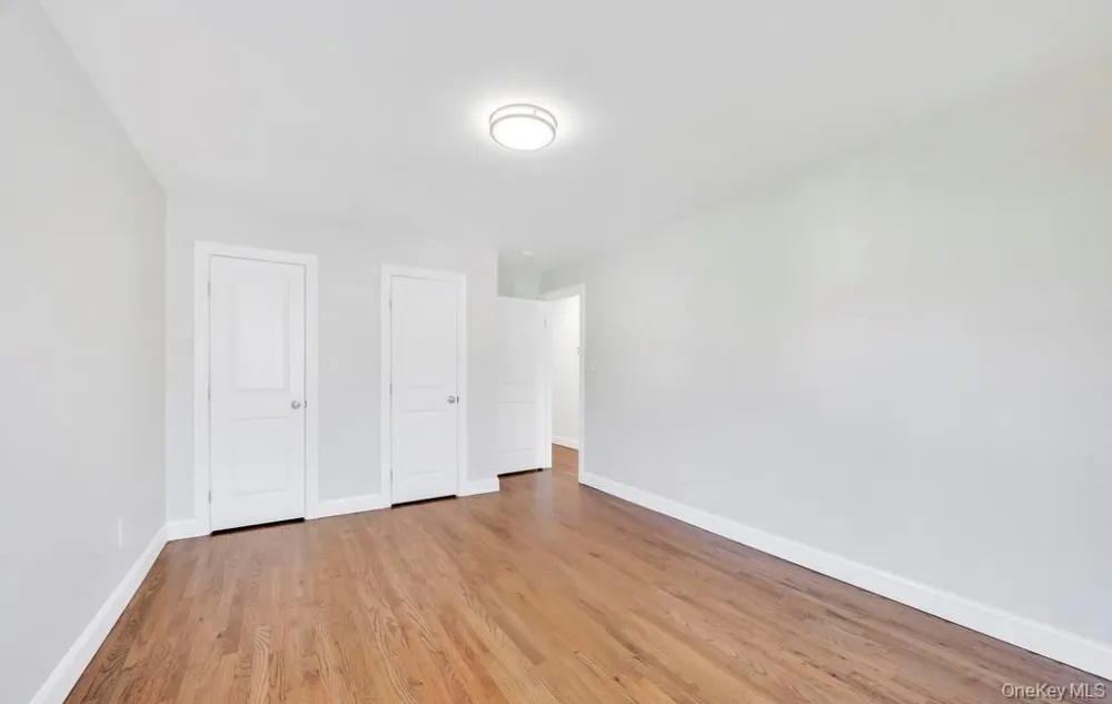 339 Avenue B Ronkonkoma, NY 11779