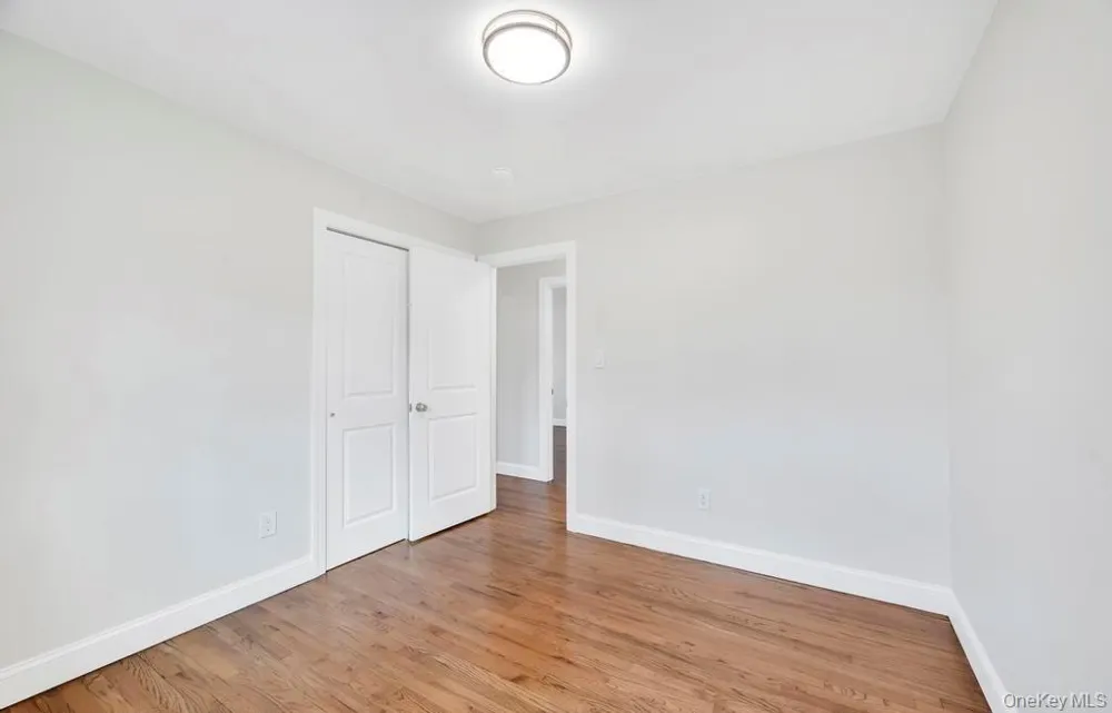 339 Avenue B Ronkonkoma, NY 11779