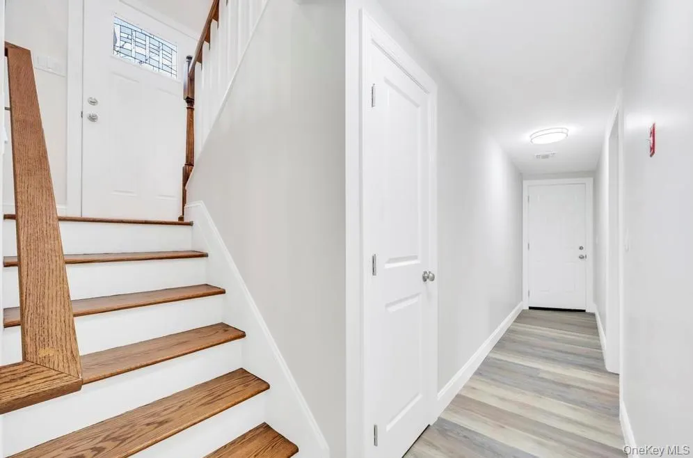 339 Avenue B Ronkonkoma, NY 11779