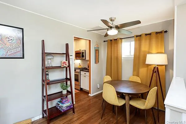384 Michigan Avenue Massapequa Park, NY 11762