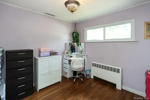 384 Michigan Avenue Massapequa Park, NY 11762