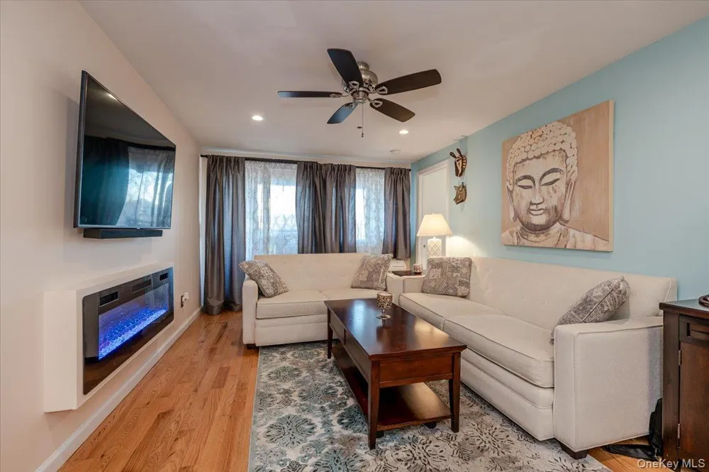 185 W Park Avenue #201 Long Beach, NY 11561