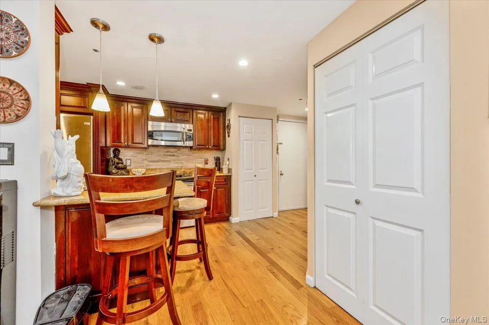 185 W Park Avenue #201 Long Beach, NY 11561