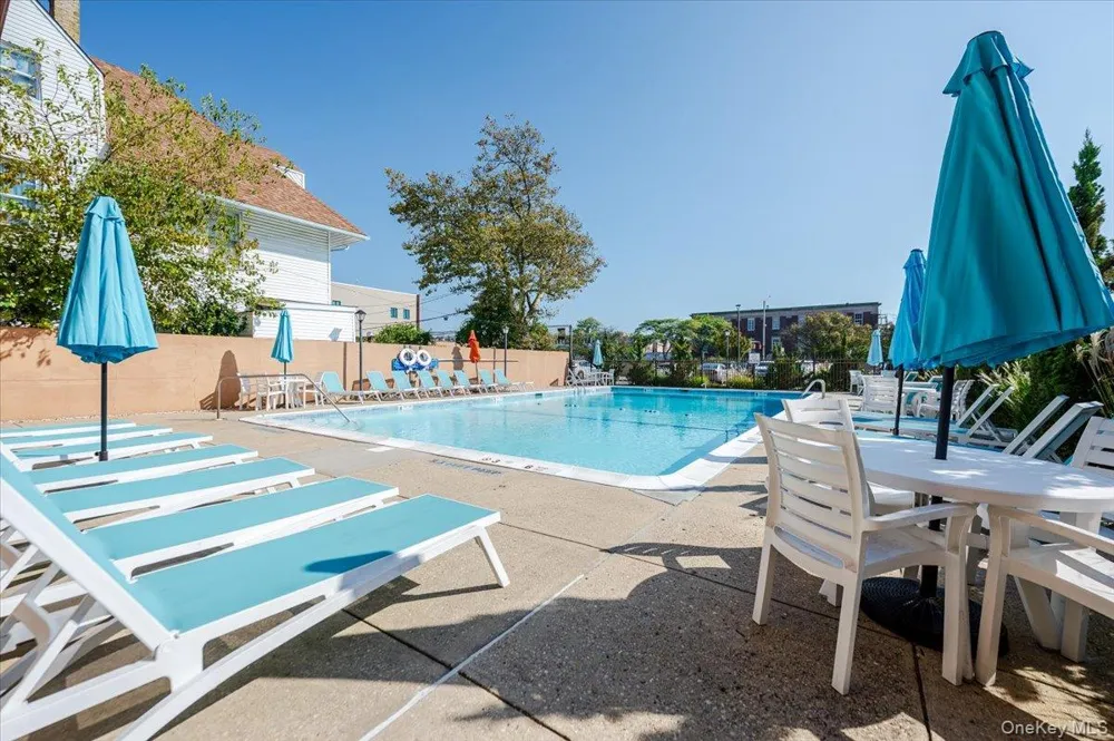185 W Park Avenue #201 Long Beach, NY 11561