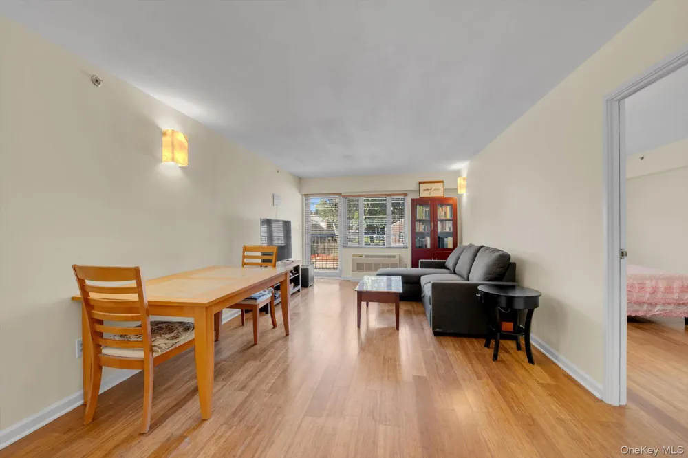 6434 Grand Central Parkway #3G Forest Hills, NY 11375