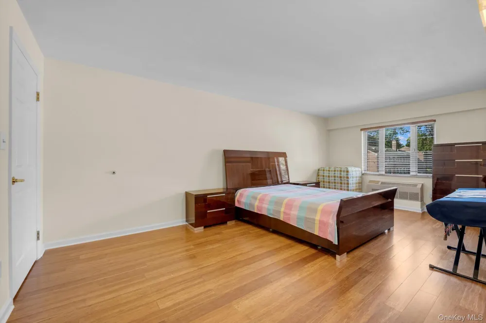 6434 Grand Central Parkway #3G Forest Hills, NY 11375