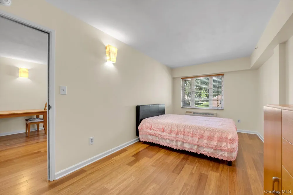 6434 Grand Central Parkway #3G Forest Hills, NY 11375