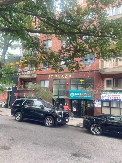 142-28 37th Avenue #2C