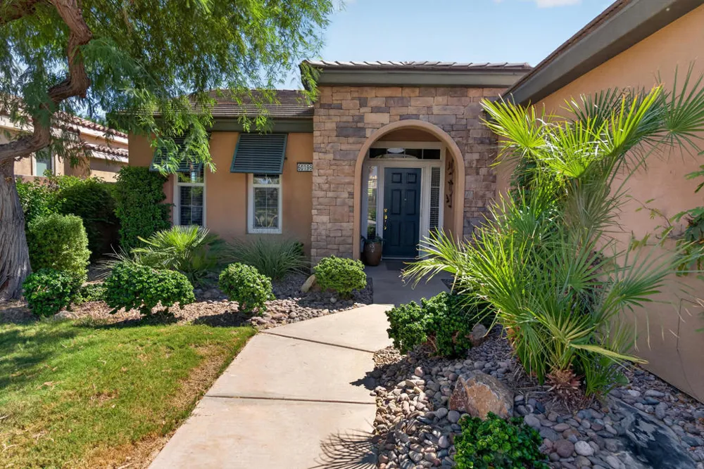 60196 Desert Shadows Drive La Quinta, CA 92253