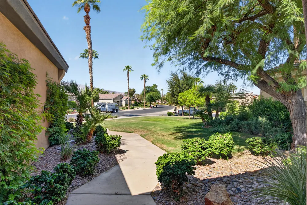 60196 Desert Shadows Drive La Quinta, CA 92253