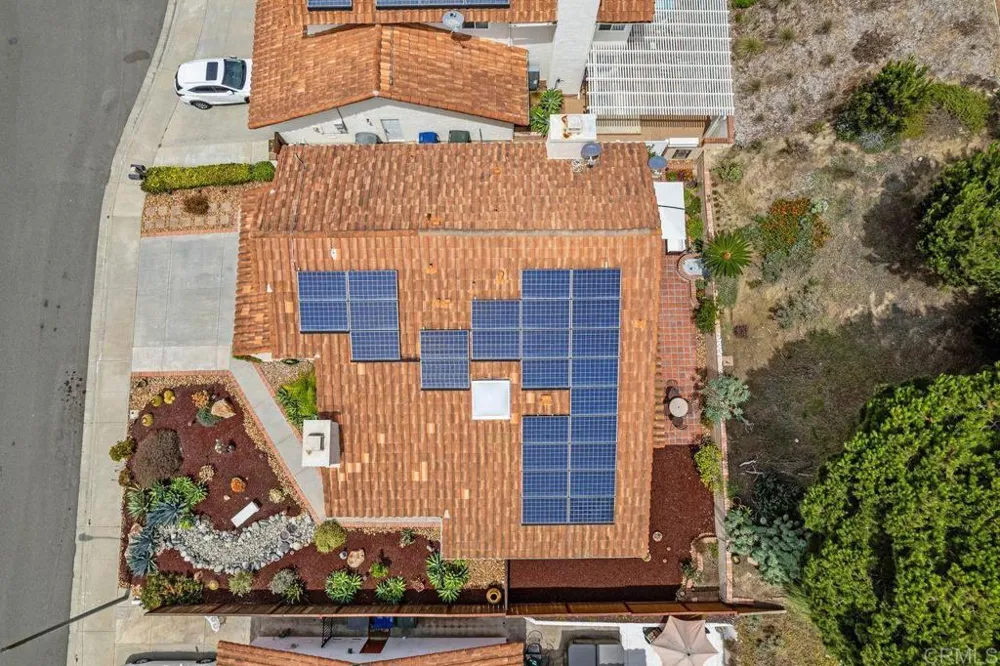 1638 Landquist Drive Encinitas, CA 92024