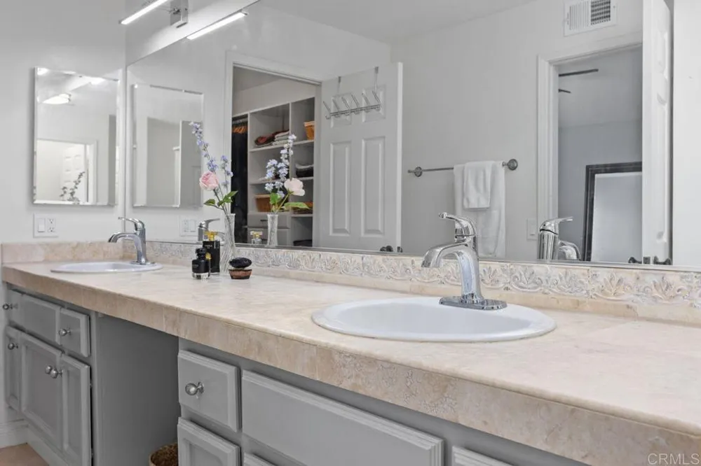 1638 Landquist Drive Encinitas, CA 92024