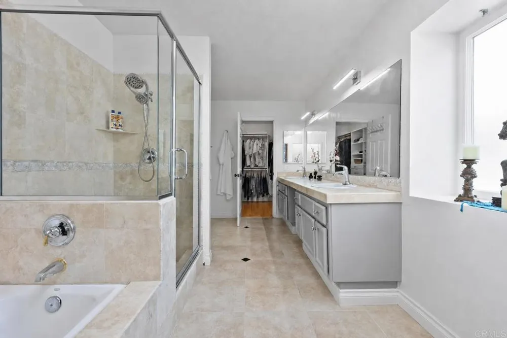 1638 Landquist Drive Encinitas, CA 92024