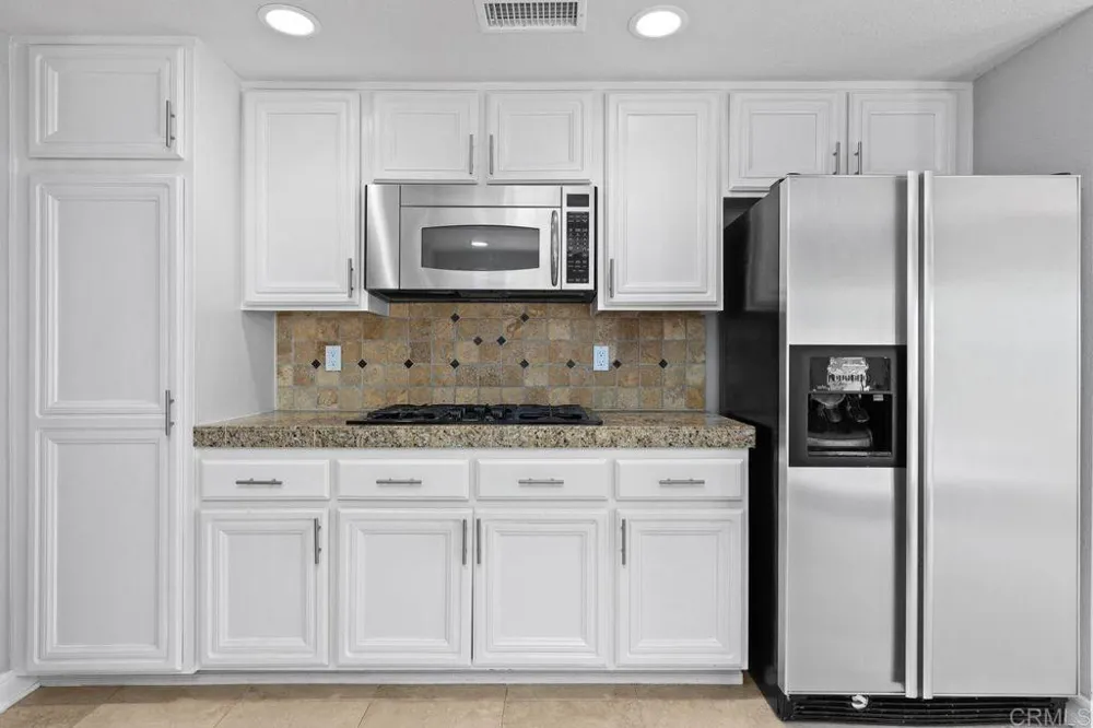 1638 Landquist Drive Encinitas, CA 92024