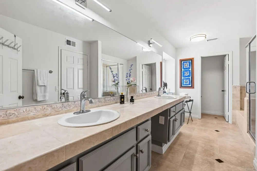 1638 Landquist Drive Encinitas, CA 92024