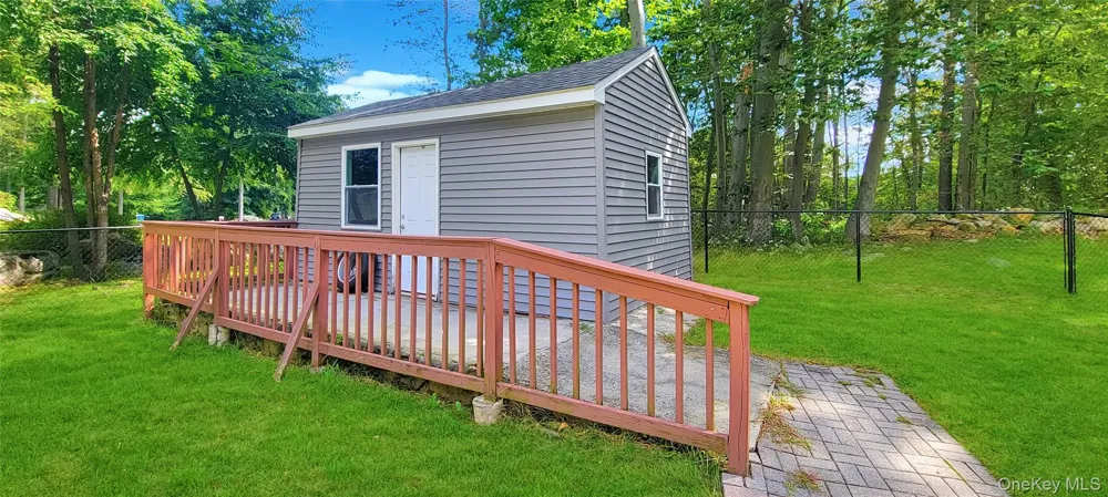 3 Preston Place Patterson, NY 12563