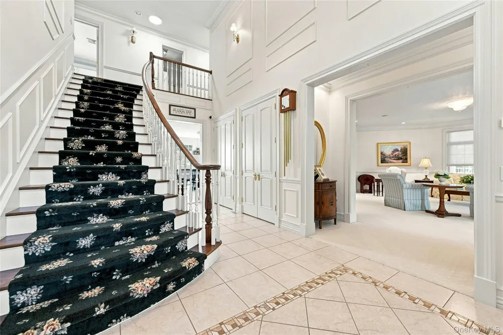 3 Crescent Drive Northport, NY 11768