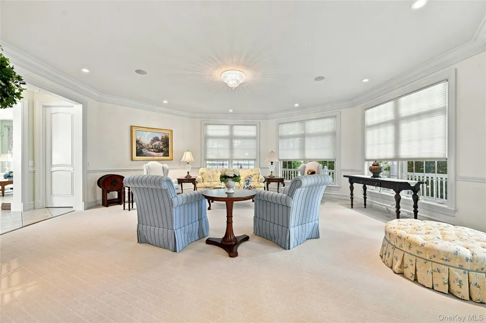 3 Crescent Drive Northport, NY 11768