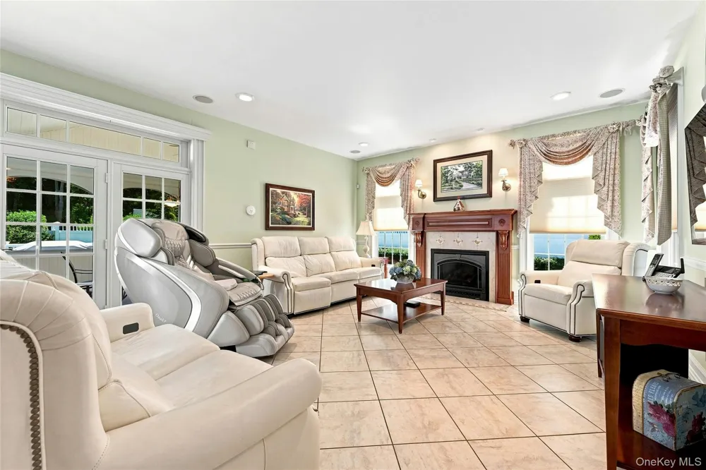 3 Crescent Drive Northport, NY 11768