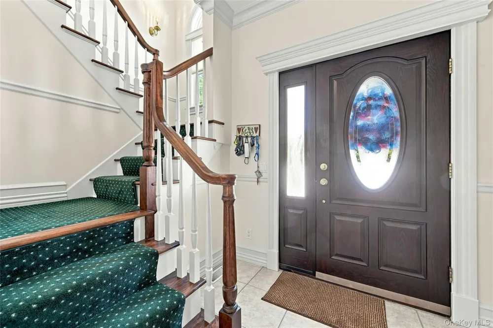 3 Crescent Drive Northport, NY 11768