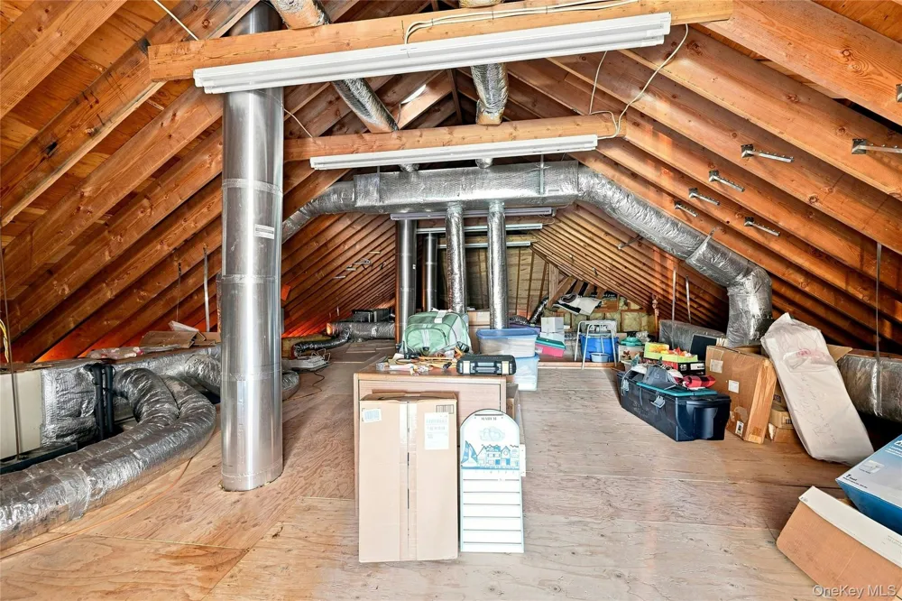 3 Crescent Drive Northport, NY 11768