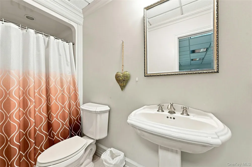 3 Crescent Drive Northport, NY 11768
