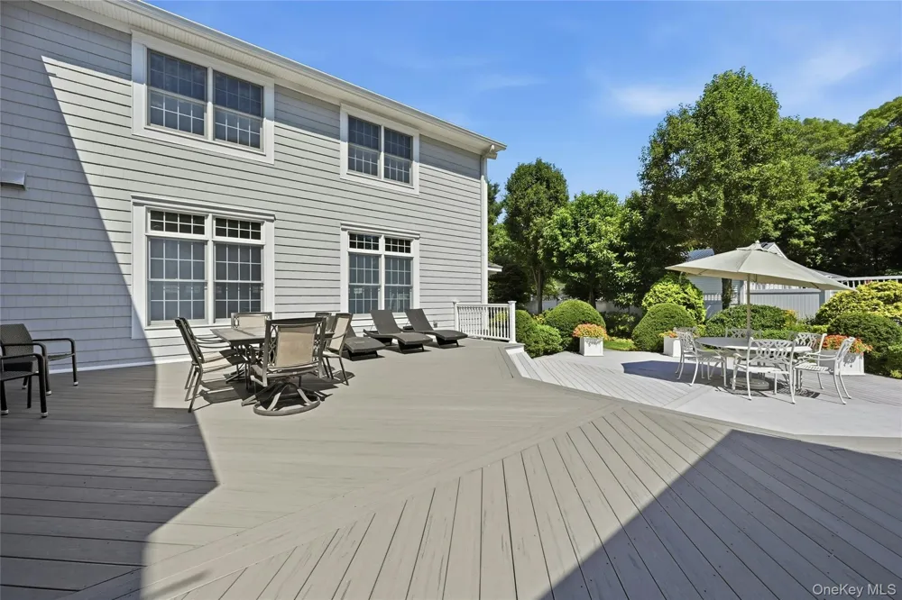 3 Crescent Drive Northport, NY 11768