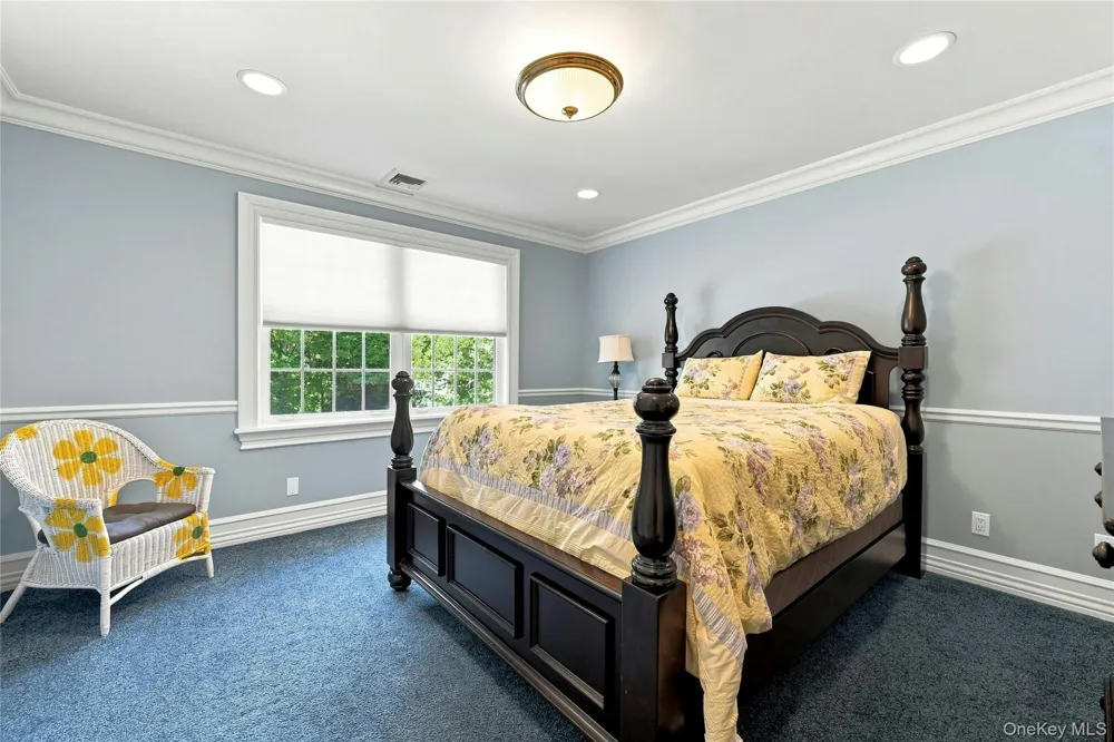 3 Crescent Drive Northport, NY 11768