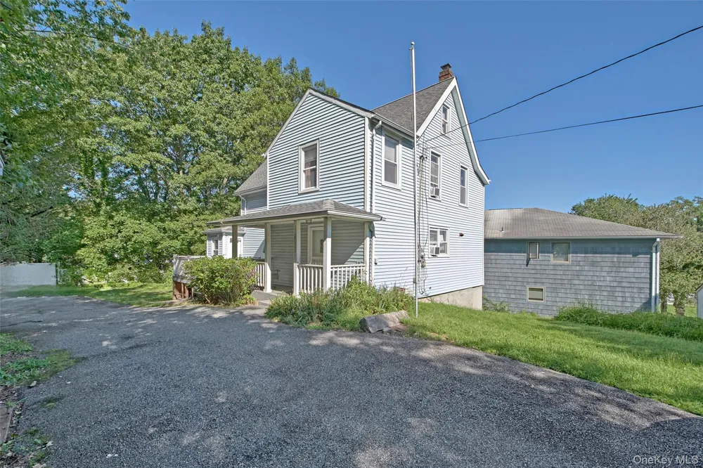 124 Holland Street Harrison, NY 10528