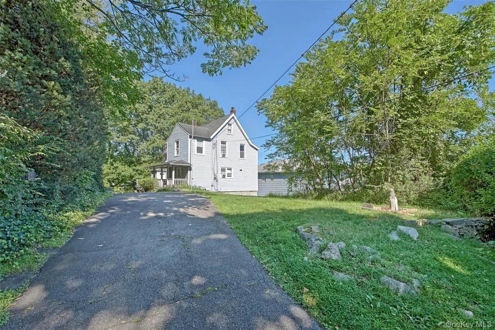 124 Holland Street Harrison, NY 10528