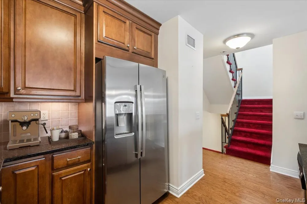 101 Sheldrake Place #20 Mamaroneck, NY 10543