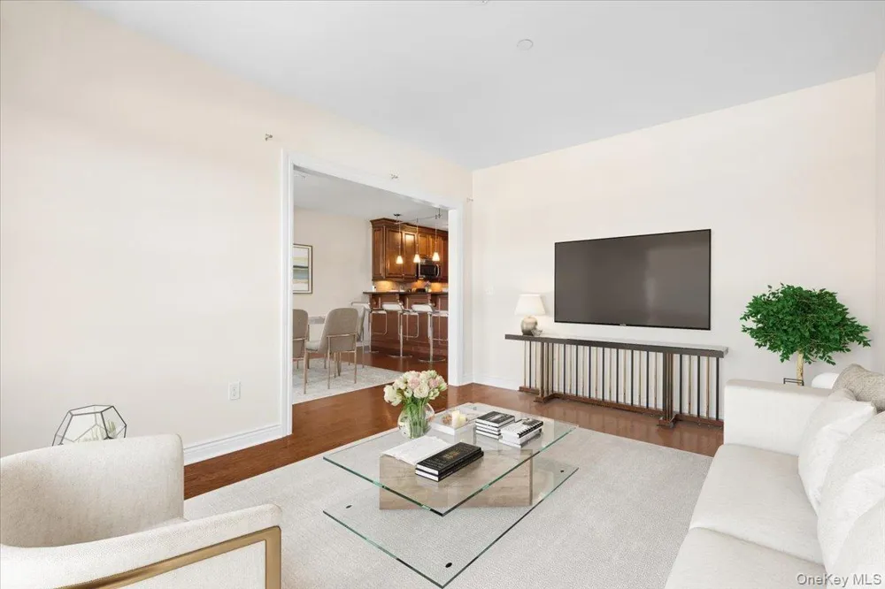 101 Sheldrake Place #20 Mamaroneck, NY 10543