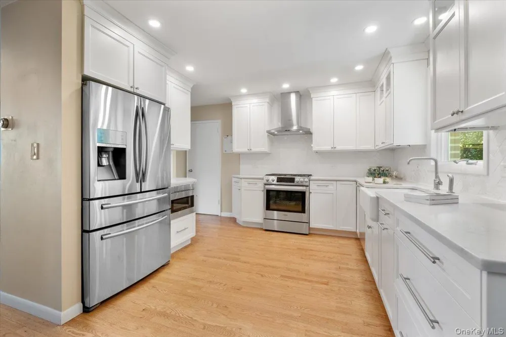 19 Dartmouth Terrace White Plains, NY 10607