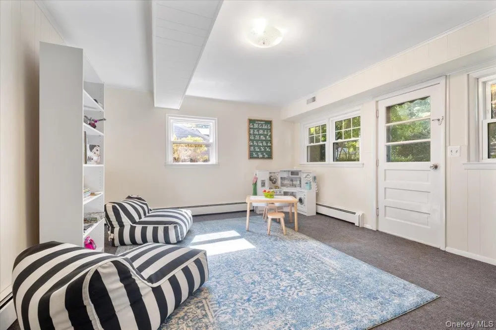 19 Dartmouth Terrace White Plains, NY 10607