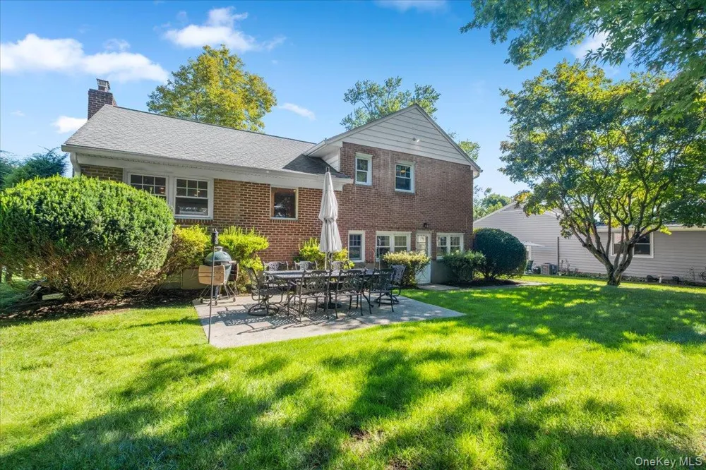 19 Dartmouth Terrace White Plains, NY 10607