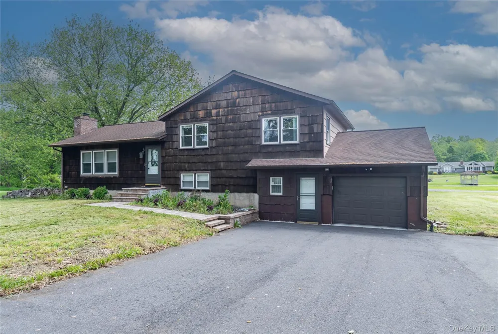 2188 State Route 32 Modena, NY 12548