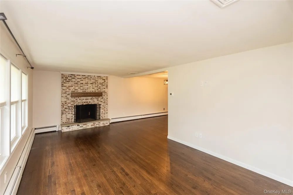 2188 State Route 32 Modena, NY 12548