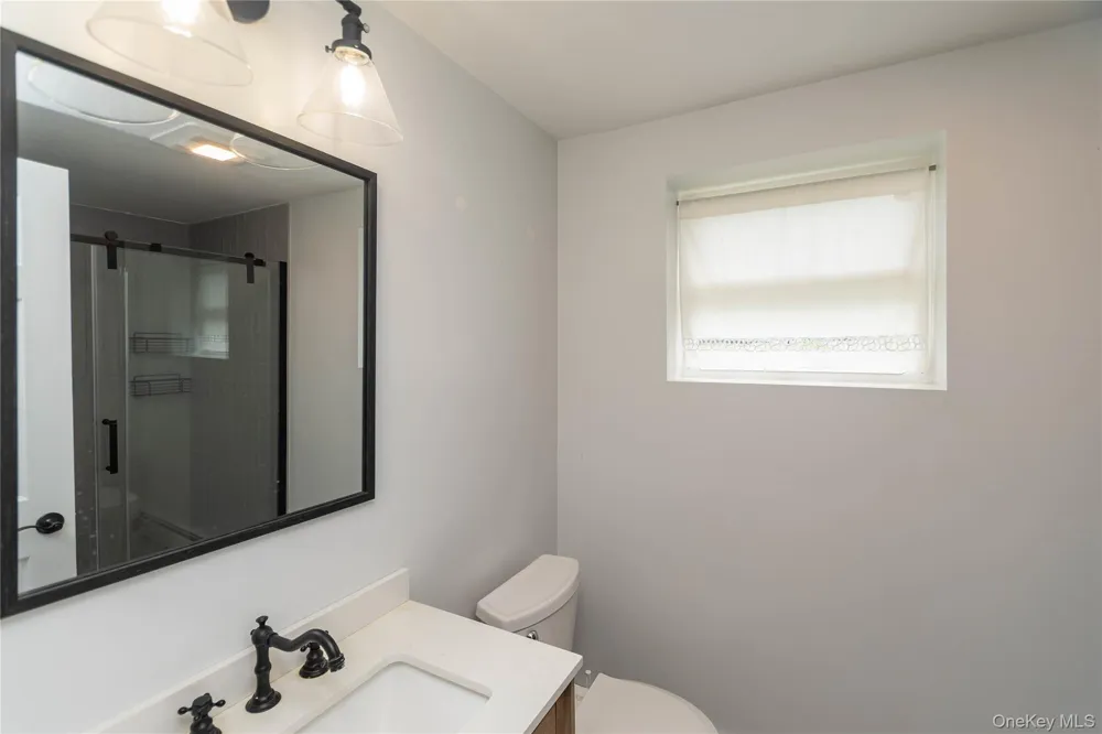 2188 State Route 32 Modena, NY 12548