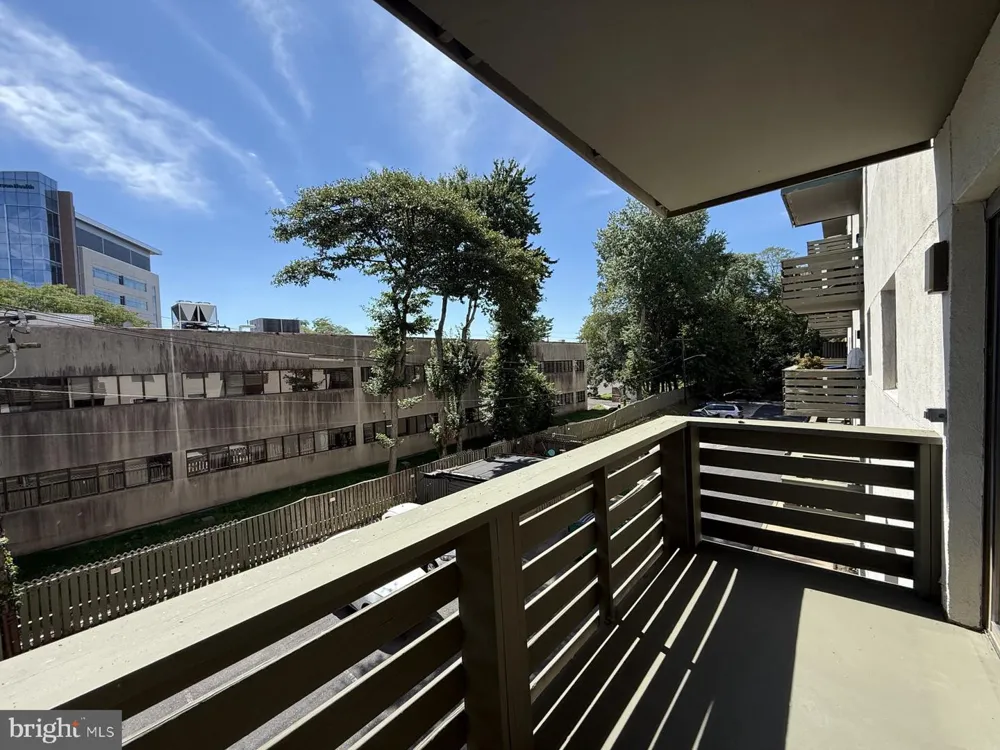 606 COOPER LANDING ROAD #B-3E Cherry Hill, NJ 08002