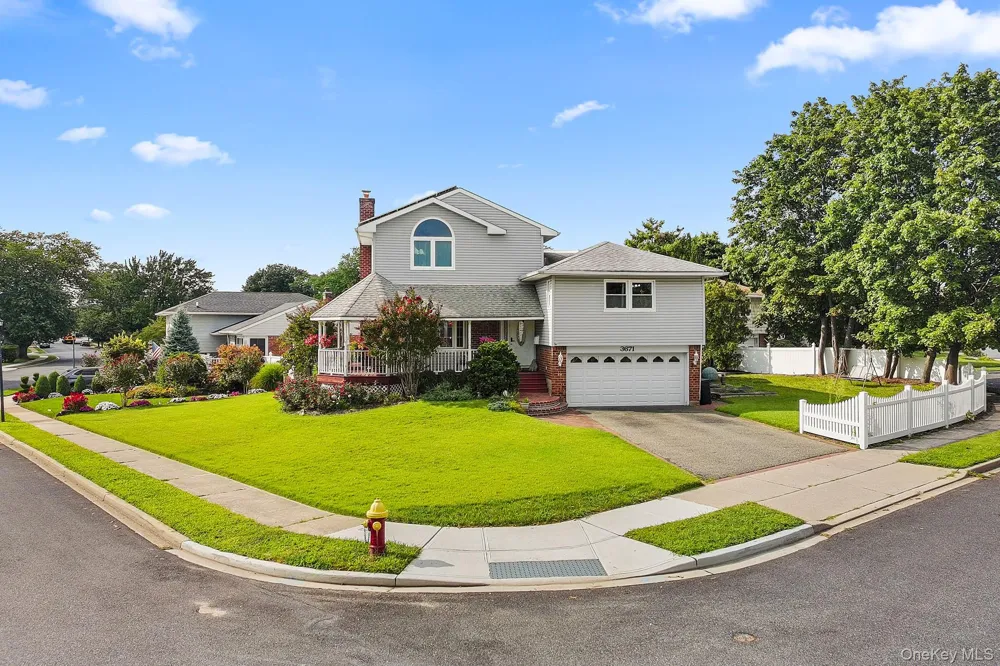 3671 Adele Court Wantagh, NY 11793