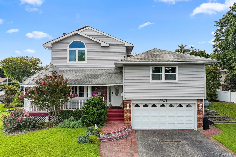 3671 Adele Court Wantagh, NY 11793
